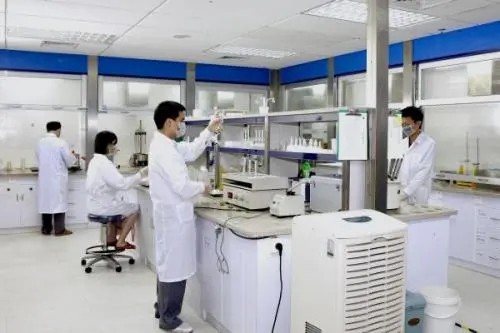 洗瓶機是如何幫助實驗室降低成本的？
